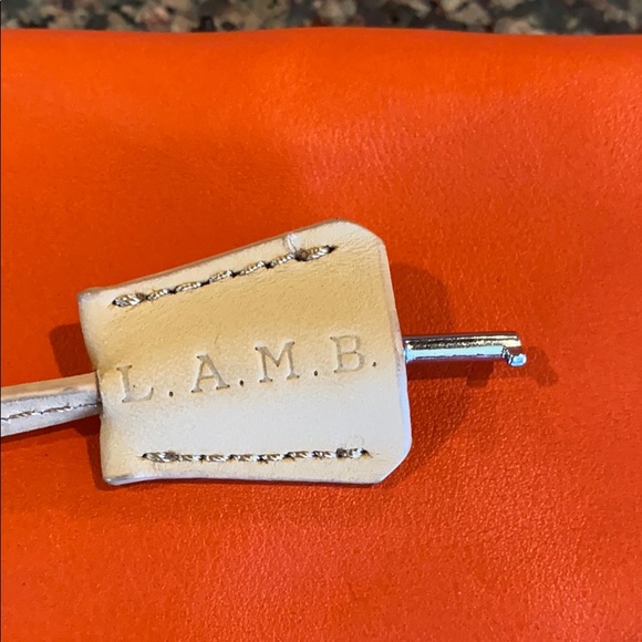 L.A.M.B. By Gwen Stefani burnt orange briefcase - Picture 3 of 16